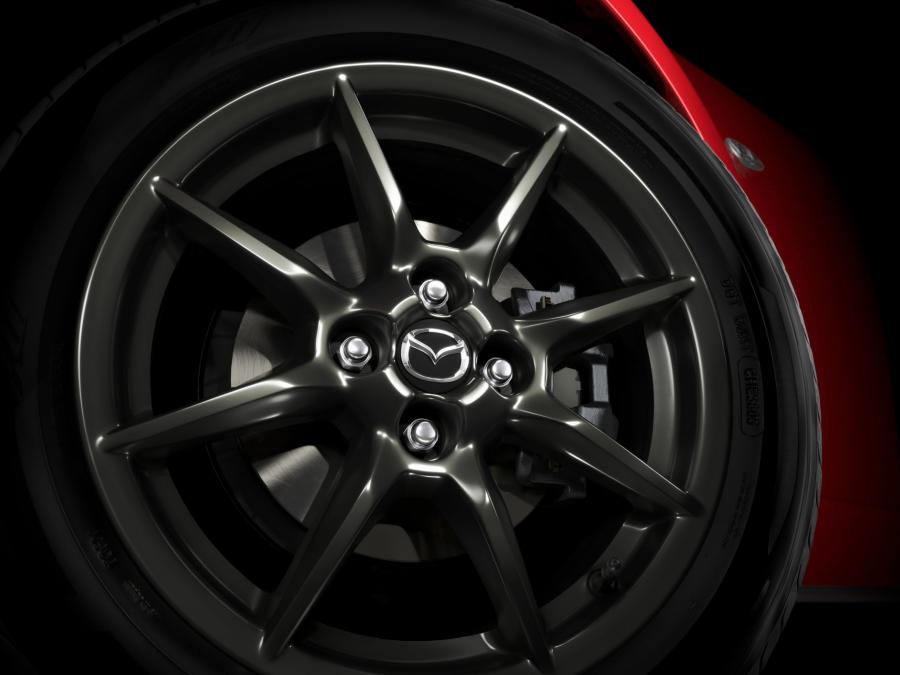  Mazda MX-5 Roadster 2014 года  (фото 9 из 62)